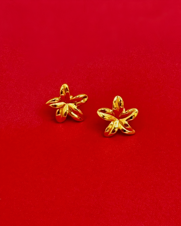Fiorra Stud Earrings