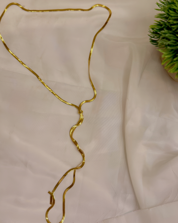 Tie chain