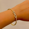 Infinia