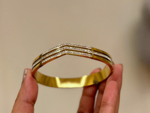 Alternative view of V-shaped kada bracelet