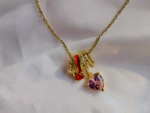 Alternative view of Velora Pendant