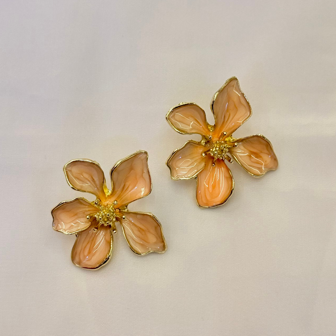 Peach Flower Earstuds